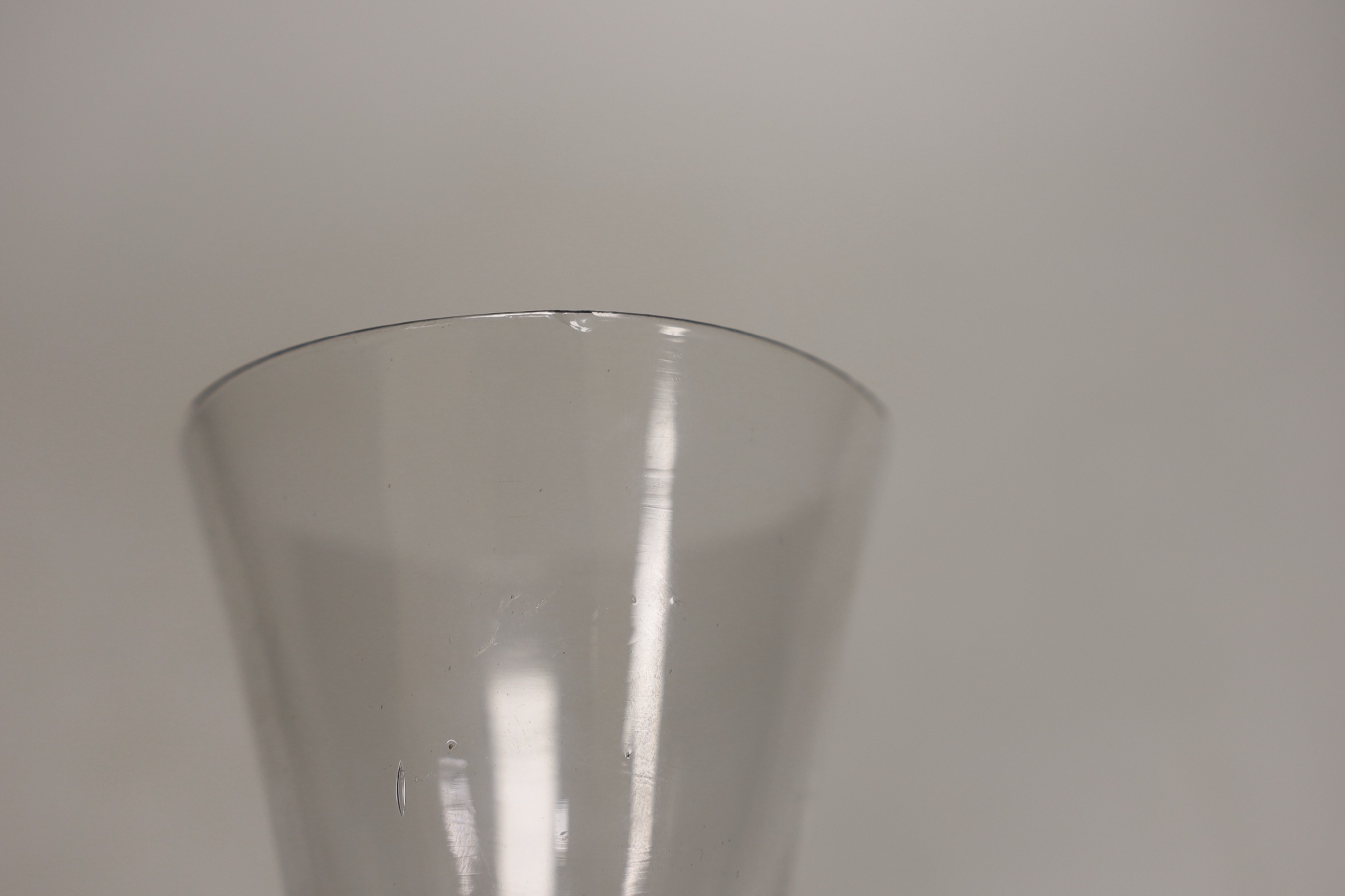 A Queen Anne coin stem glass goblet, c.1710, 19.8cm.